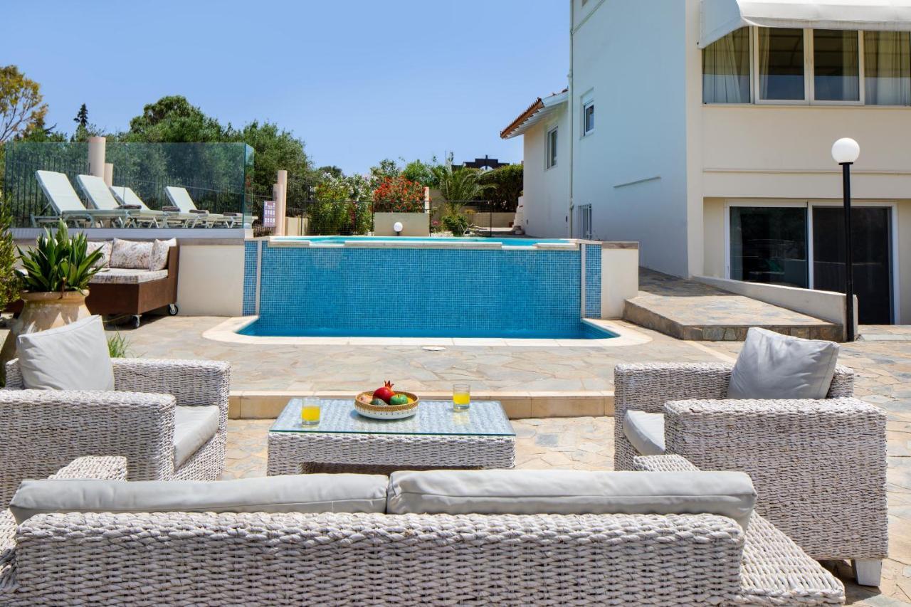 Villa Elihrisos Chorafakia Exteriör bild